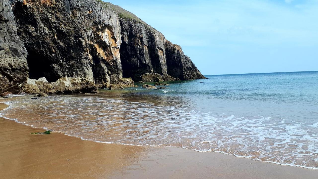 A Beach Holiday In Pembrokeshire Esterno foto