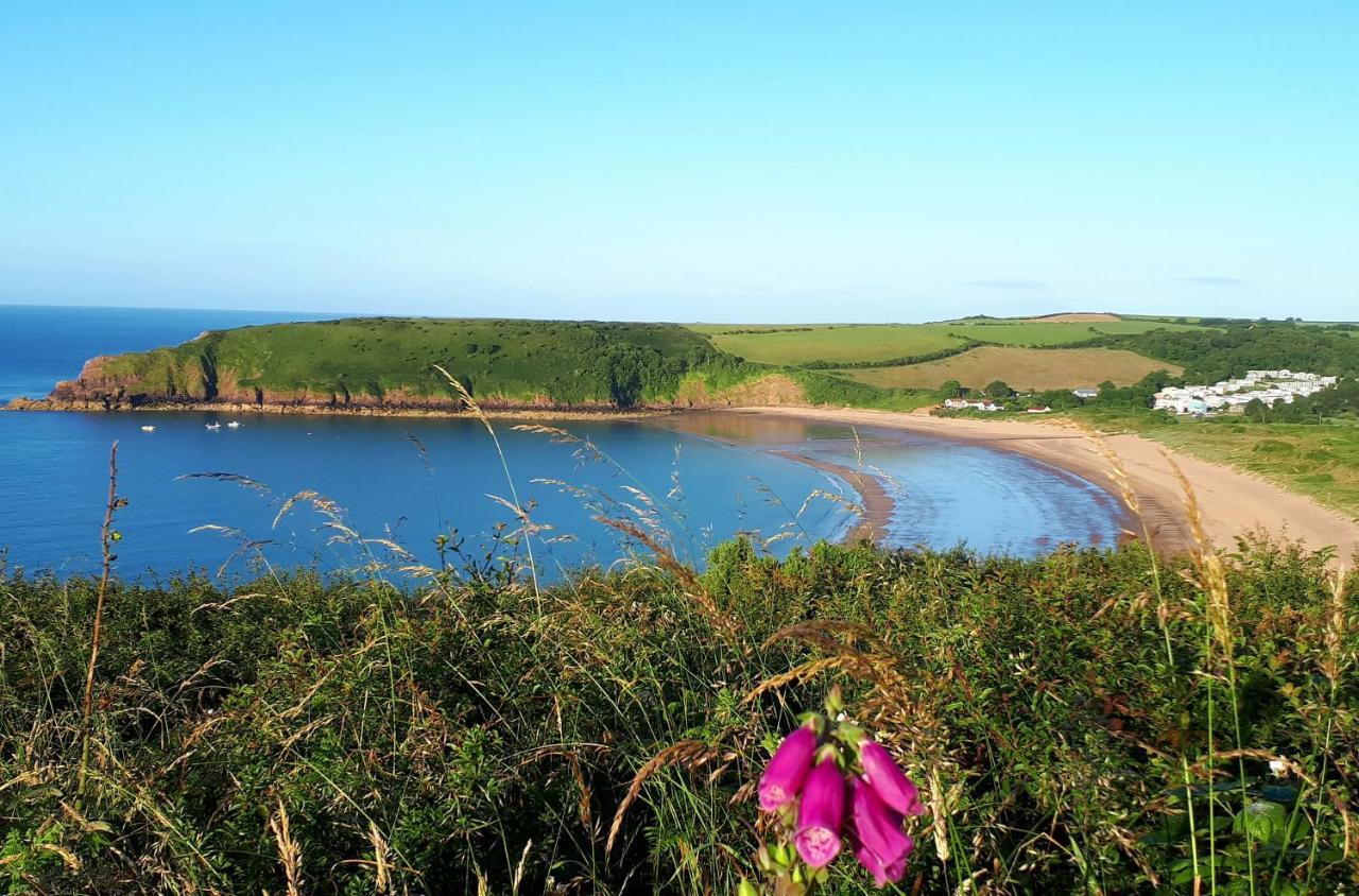 A Beach Holiday In Pembrokeshire Esterno foto